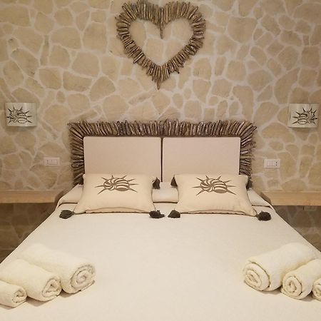 سانتا تيريزا غالّورا Nonna Pasqualina B&B الغرفة الصورة