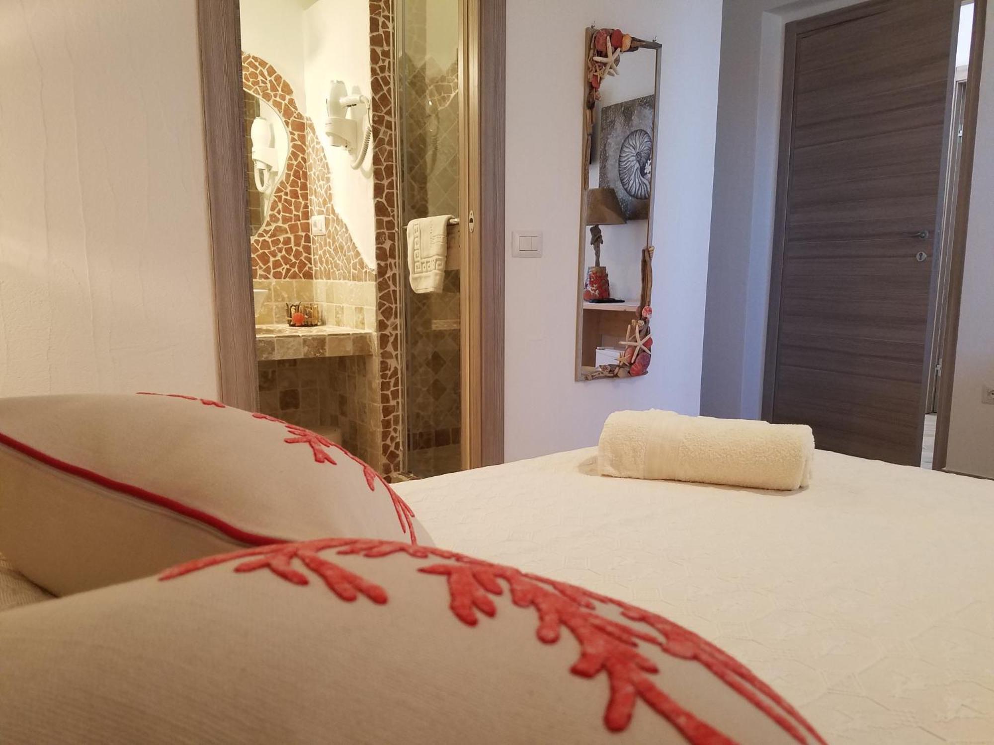 سانتا تيريزا غالّورا Nonna Pasqualina B&B الغرفة الصورة